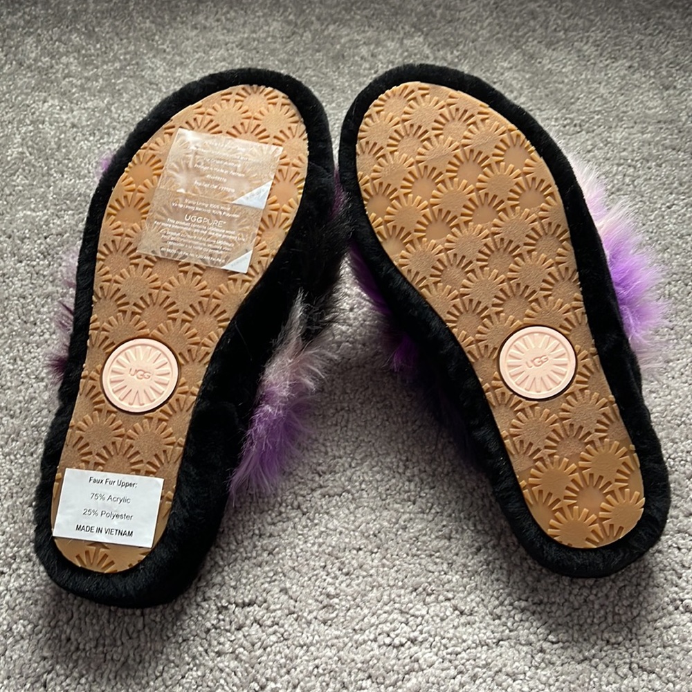 Ugg slippers - Picture 4 of 5